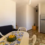 La Casa Di Ulisse 2 Lägenhet *